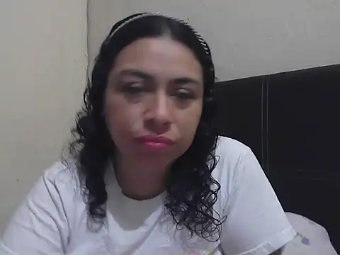 DalilahMx online show from July 12, 4:35 am