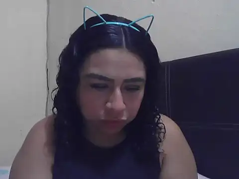 DalilahMx online show from April 22, 3:09 pm