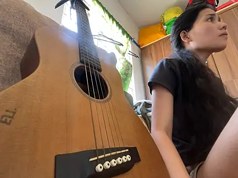 Sweetiebabe25 online show from March 24, 5:24 am