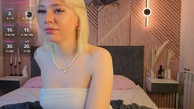 Kate Krose online show from July 31, 1:17 am