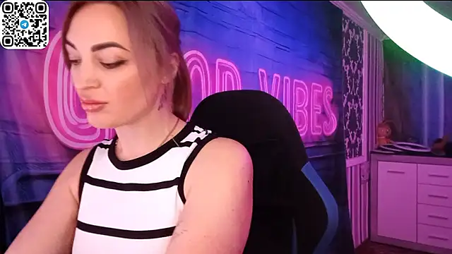 Vellora  online show from February 22, 1:45 pm