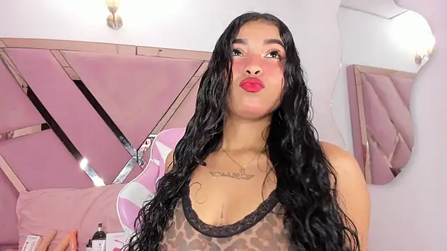honeyhtx online show from July 20, 12:07 pm