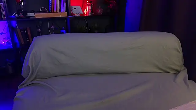 vanessaparadiza online show from August 2, 1:25 pm