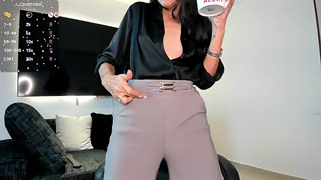 Emma Mendozaa online show from June 30, 11:31 am