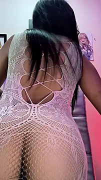 mary luckaysha  online show from June 13, 8:28 pm
