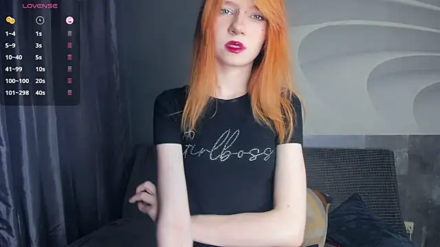 TarynPalek online show from June 12, 8:11 am