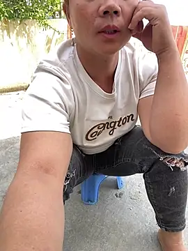 neyney110 online show from April 29, 2:48 am