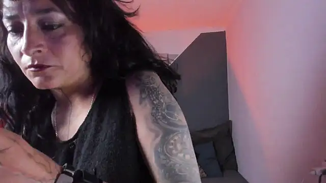 nova scarlett online show from March 30, 1:22 pm