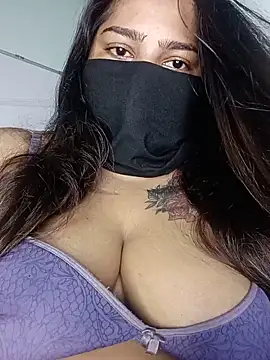 Cute G online show from June 21, 3:10 am
