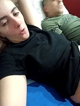 laparejaideal08 online show from February 7, 12:58 am