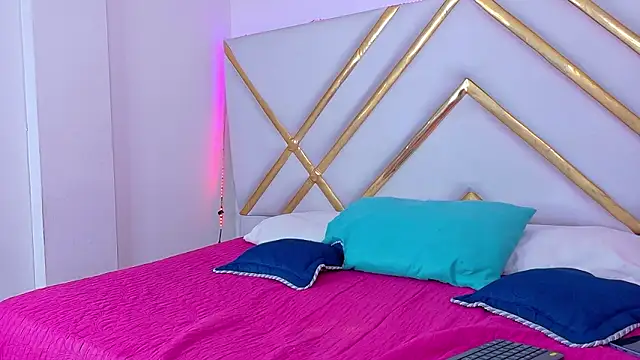 Britany Fox  online show from March 13, 3:24 pm