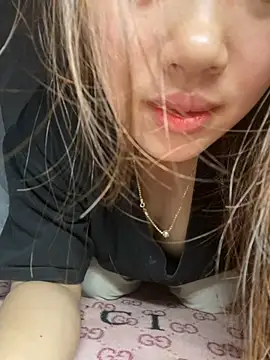 Mary 006 online show from March 17, 11:09 pm