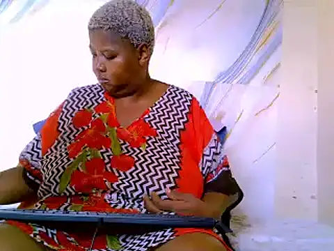 treasure hunny online show from March 4, 2:23 pm