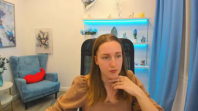 CaseyTerini online show from June 15, 4:02 am