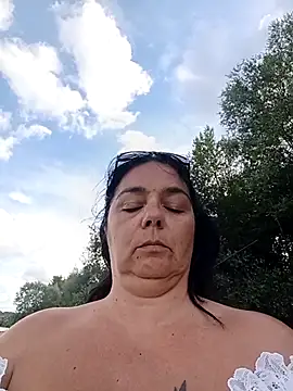 pulpeuse64 online show from July 1, 4:28 pm