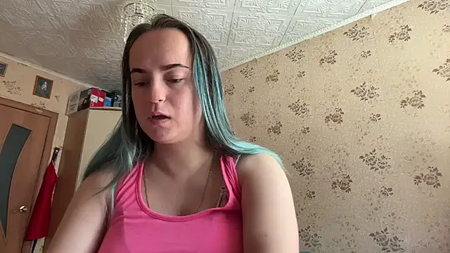 Bubblegum Tempt online show from July 2, 7:25 am