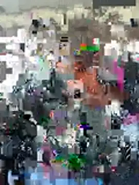 ThornsandHoney online show from July 18, 11:51 pm
