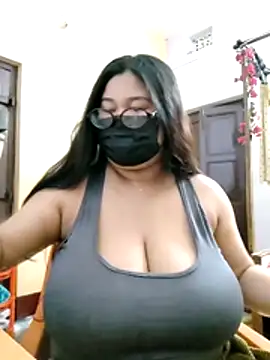 mini27mimi online show from July 26, 10:50 pm