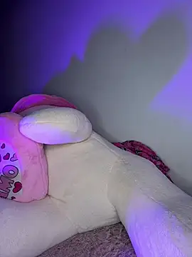 Tammy Godoy online show from March 4, 6:14 pm