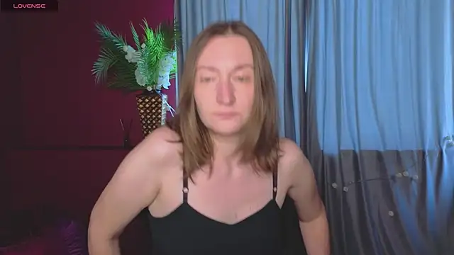 SelestiaSnata online show from June 5, 6:52 am