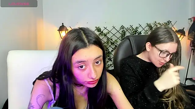 nana  rousse online show from March 15, 1:40 am