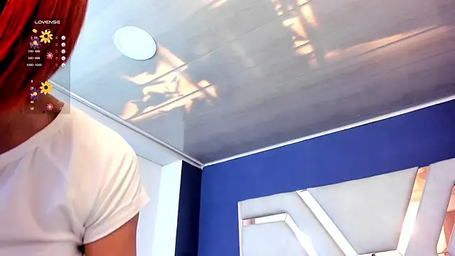 Sara Evaanns online show from August 3, 2:23 pm