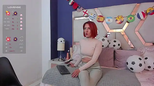 Sara Evaanns online show from July 16, 4:22 pm