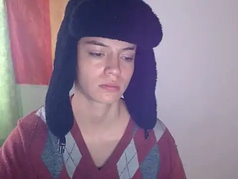 Brenda Tina699 online show from March 15, 6:10 pm