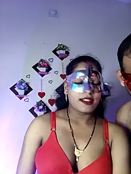 Nuty Hoty online show from March 15, 9:55 am