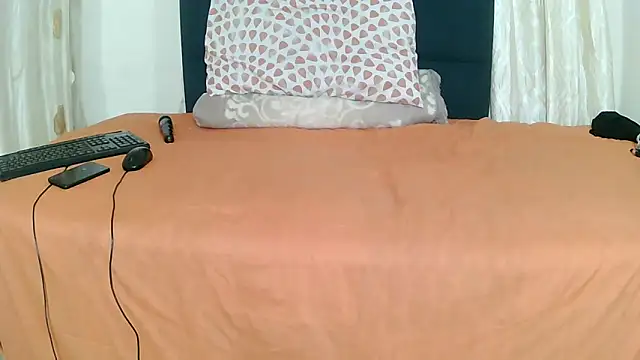 Exotic FreakyQueen online show from February 17, 7:57 pm