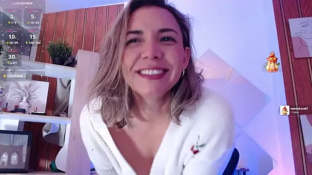 milfsecret69 online show from July 18, 11:02 am