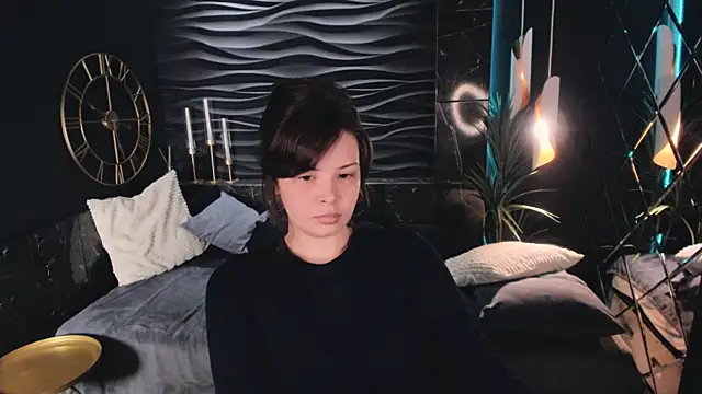 Maykinkya online show from July 5, 2:23 pm