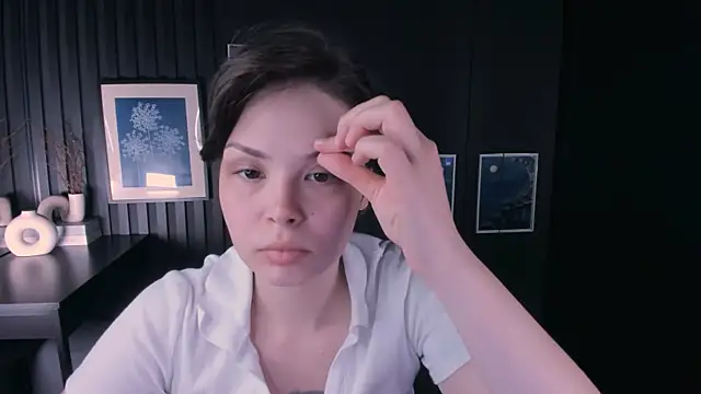 Maykinkya online show from June 25, 3:02 pm