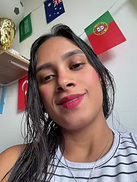LunaHeat online show from June 29, 5:12 pm