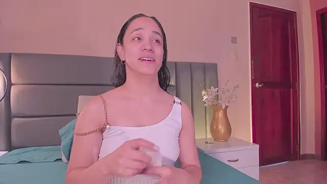 CelesteQueeen online show from June 9, 12:37 pm