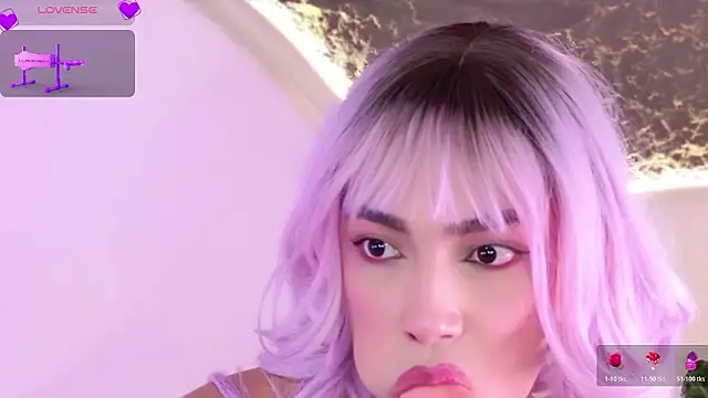 GraceFoxy online show from March 4, 3:51 pm