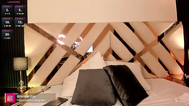 missbrasil online show from February 10, 1:03 pm