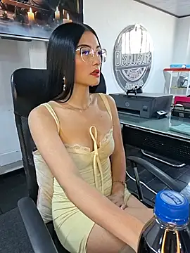 Jade connor online show from June 23, 8:07 pm