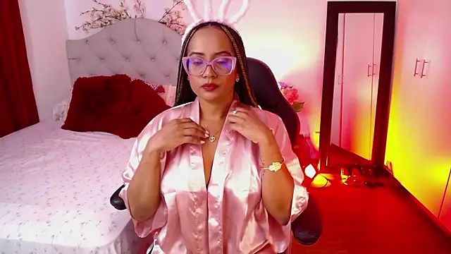 hope11x online show from August 3, 7:52 pm