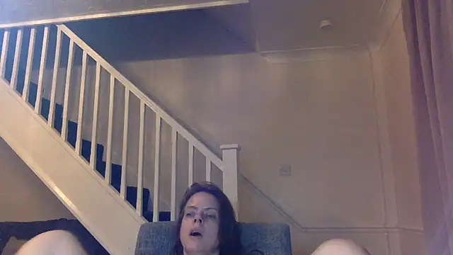 ElizabethArden42- online show from February 13, 5:36 pm