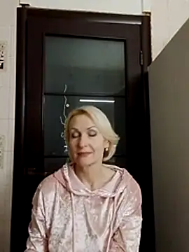 MichelleSolis online show from February 18, 6:40 pm