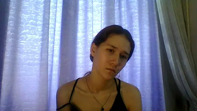 NickiKisinger online show from July 19, 7:43 am