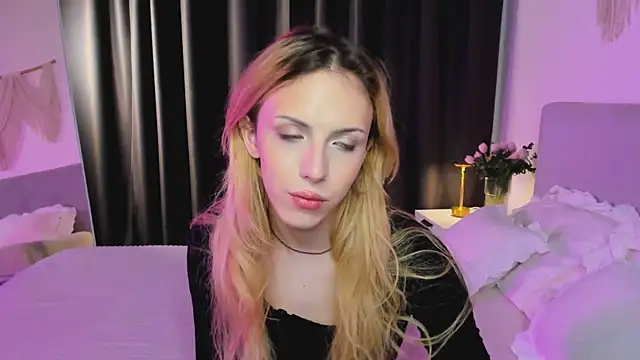 Tiffany  King online show from May 6, 5:44 am