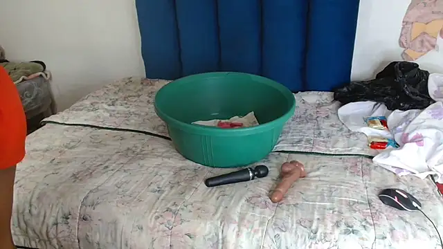 SexyyMandy online show from June 27, 10:38 am