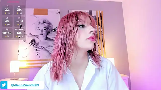 AlannaViera online show from July 30, 11:55 am