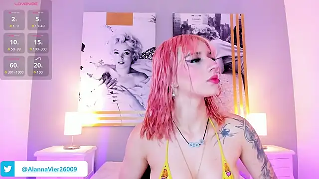 AlannaViera online show from June 25, 11:45 am