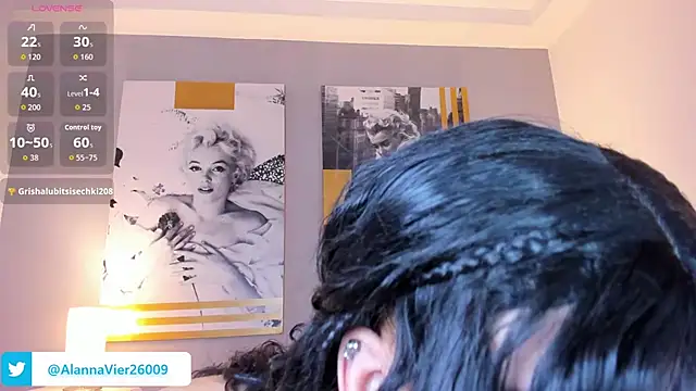 AlannaViera online show from July 18, 12:07 pm
