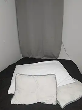 zoe love18 online show from August 1, 4:03 am