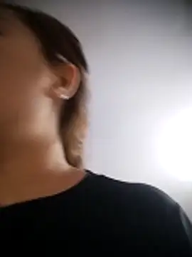 cute-hiphop online show from June 2, 4:08 pm
