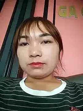 cute-hiphop online show from July 6, 5:13 am